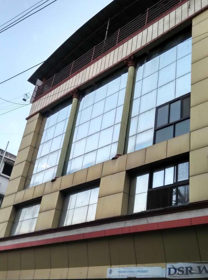 Girija Payyade Hotel Kalyān Zewnętrze zdjęcie
